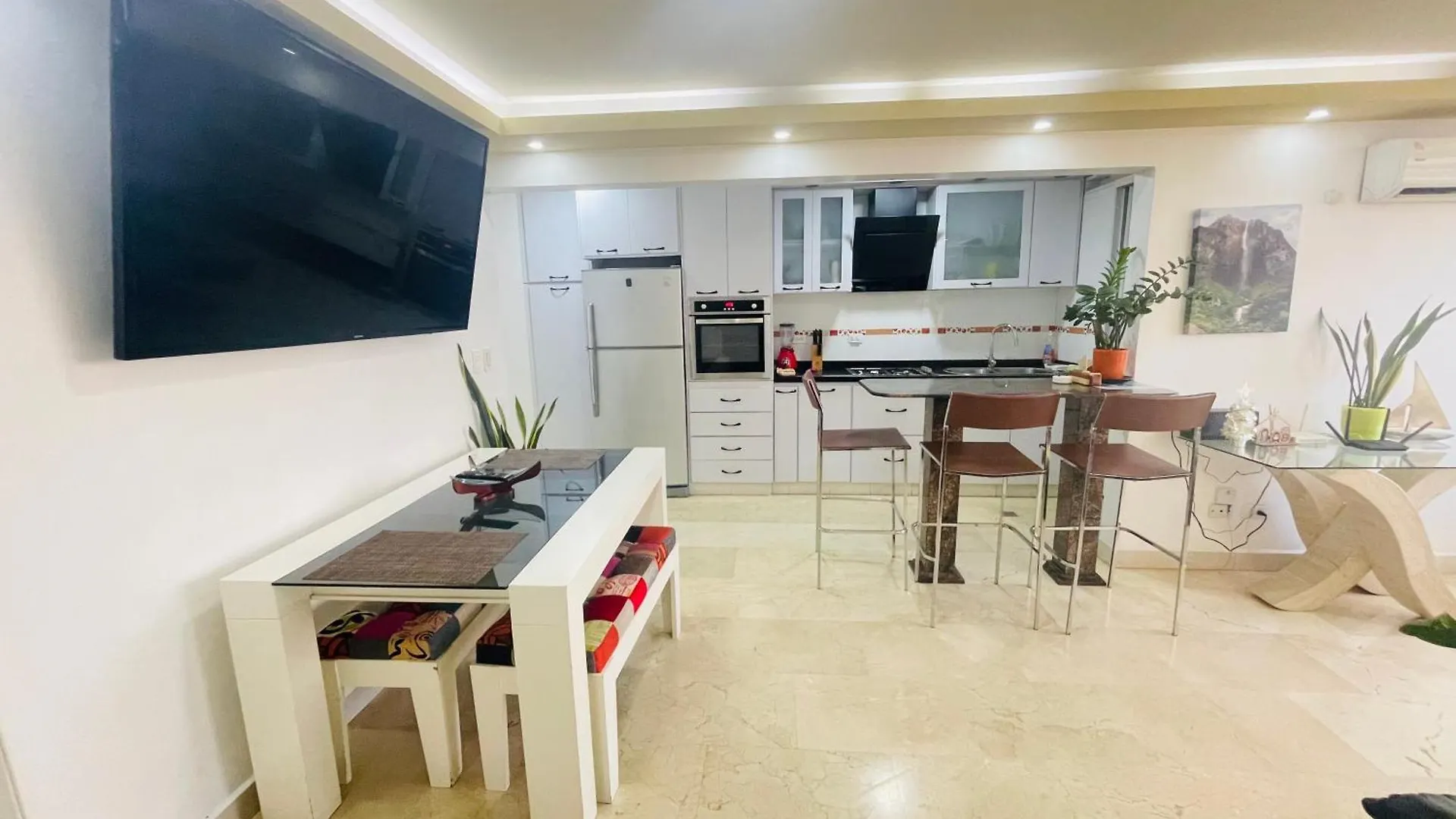 Apartment Apartamento Completo Frente Al Aeropuerto Ideal Para Viajes Y Transito En El Aeropuerto Catia La Mar Venezuela
