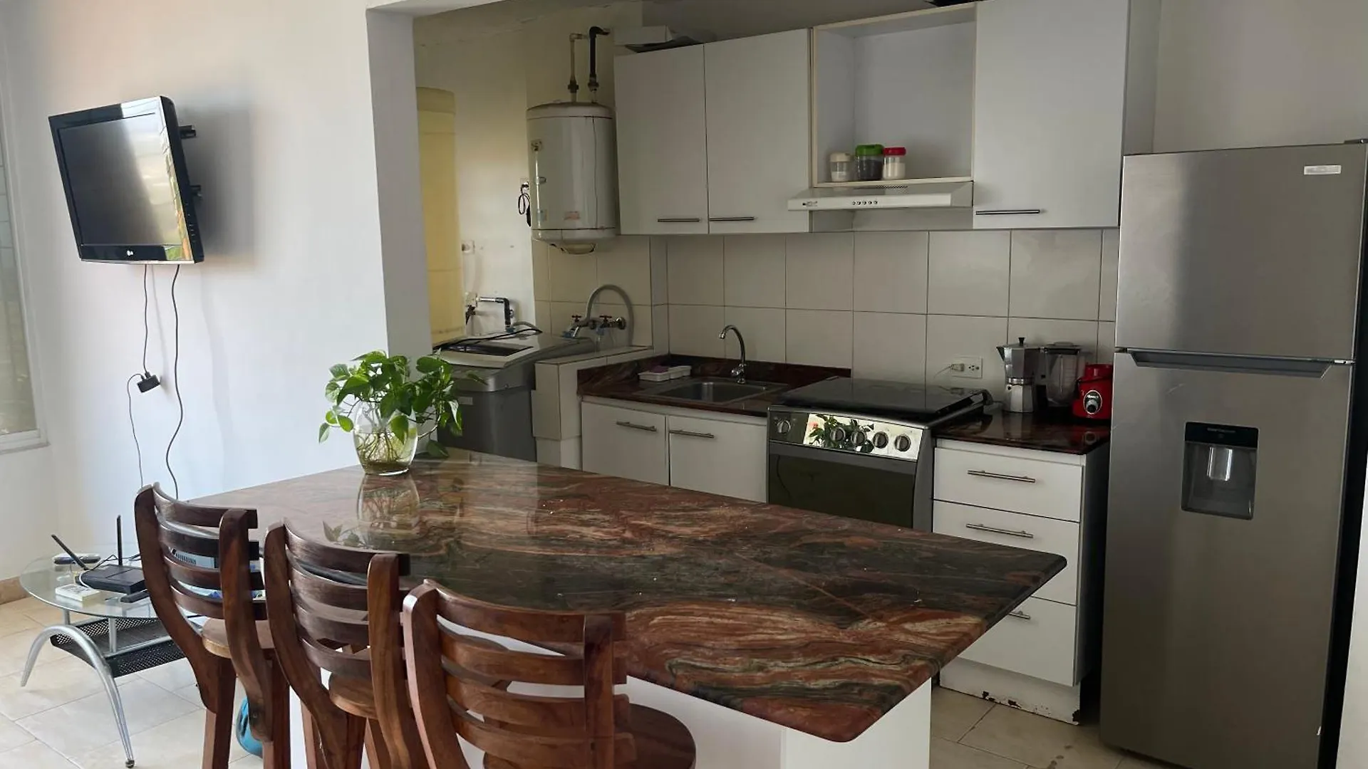 Apartamento Completo Frente Al Aeropuerto Ideal Para Viajes Y Transito En El Aeropuerto Catia La Mar Apartment